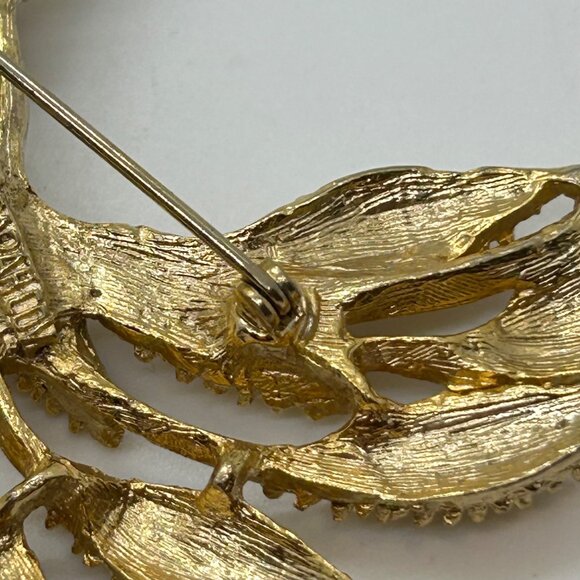Vintage Sarah Coventry Brooch & Clip-On Earrings Set  Gold-Tone Wind Flower - Picture 8 of 16